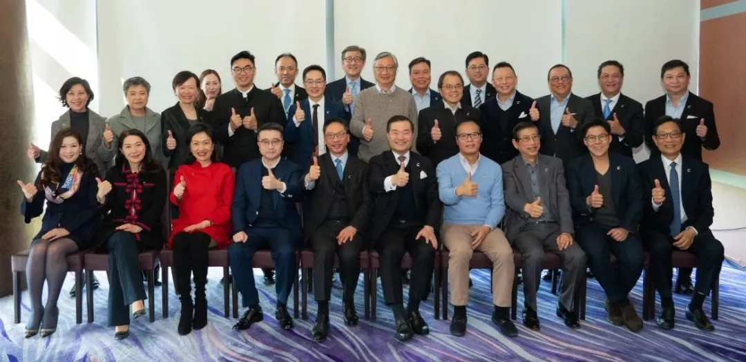 Calvin Choi attended Cyberport Advisory Panel meeting, providing suggestions on the development of science and technology innovation in Hong Kong